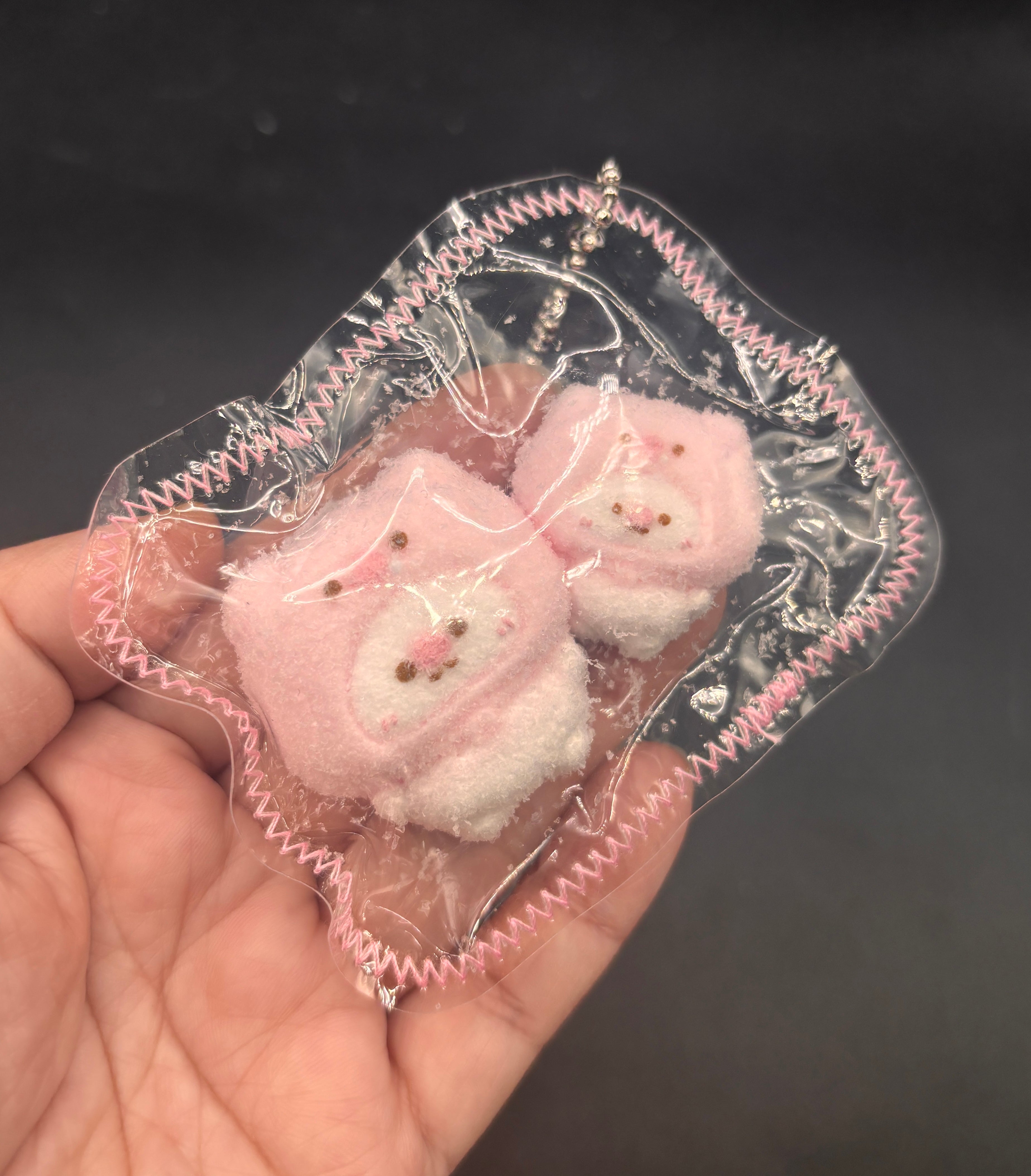 Pack of 2 mini flocked piggy + mini  taba squishy