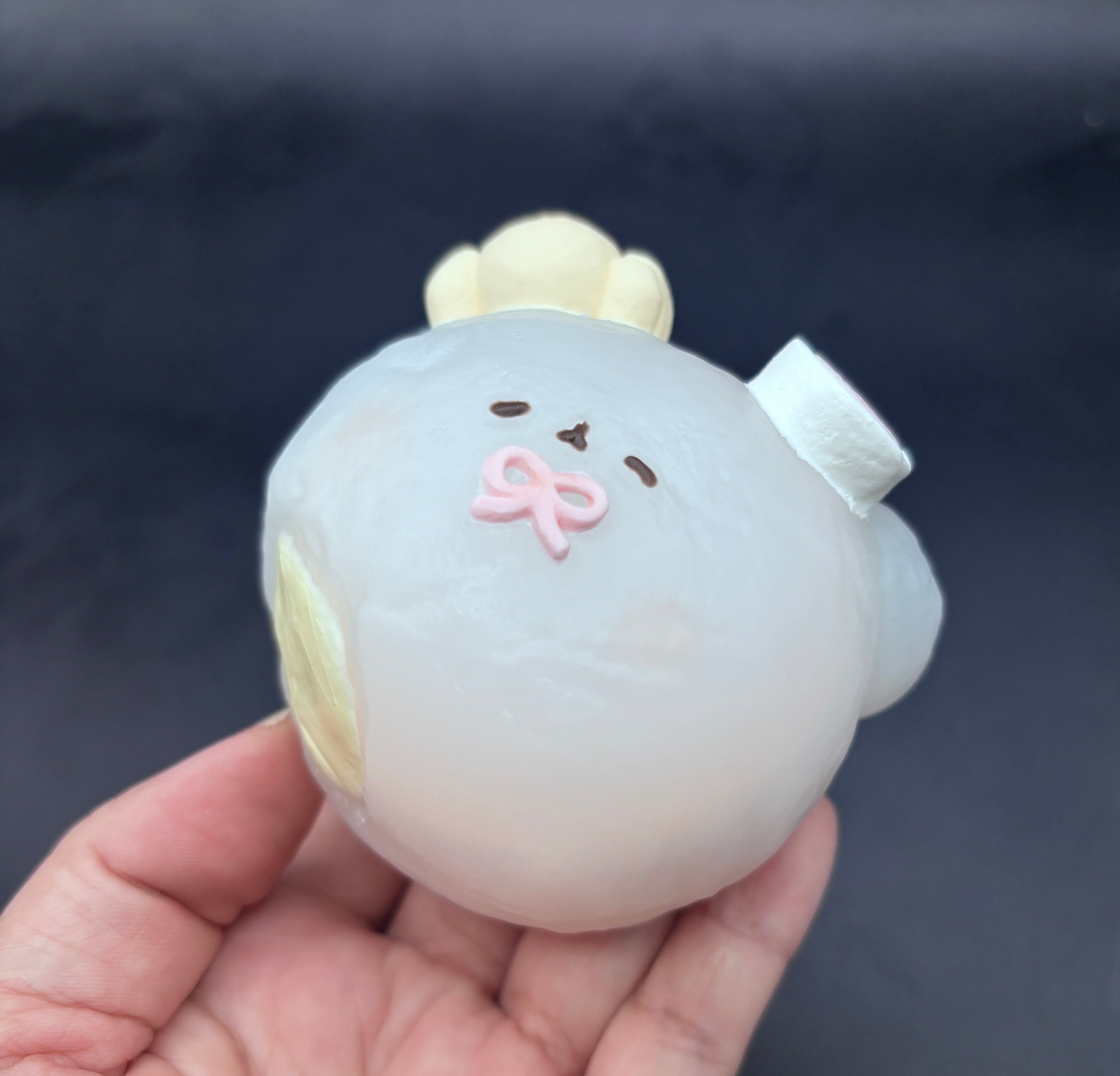 MATTE Frozen butter chef bear taba squishy